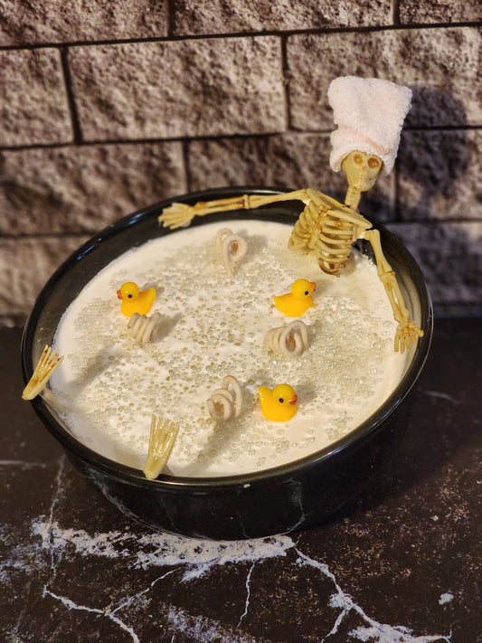 π Rub A Dub Dub Skeleton in a tub